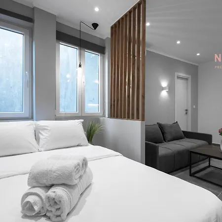 V1 Penthouse, Nilie Hospitality Mgmt * سالونيك