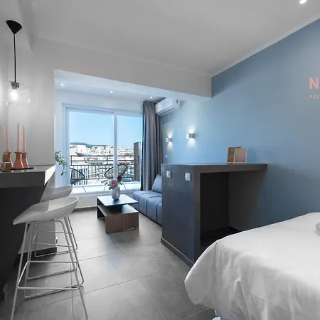 V1 Penthouse, Nilie Hospitality Mgmt شقة *