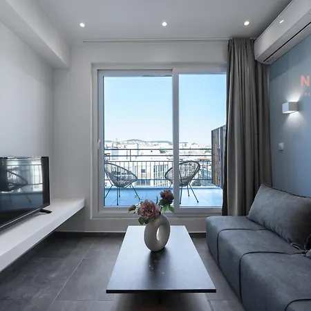 V1 Penthouse, Nilie Hospitality Mgmt شقة