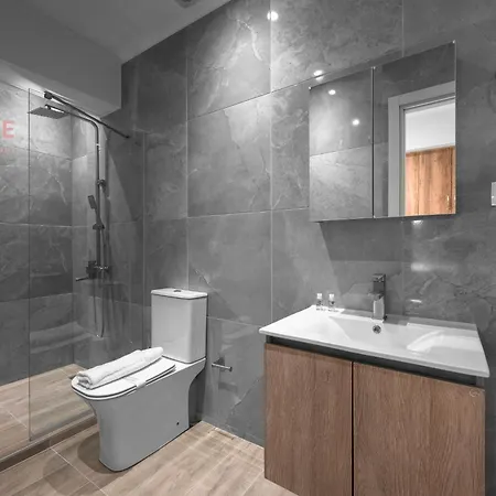 V1 Penthouse, Nilie Hospitality Mgmt * Salonicco