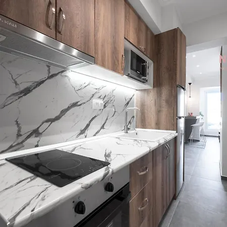 V1 Penthouse, Nilie Hospitality Mgmt Salonicco